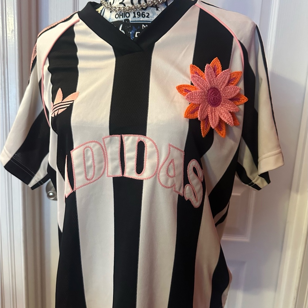 adidas Black, White & Pink Striped Women’s Jersey with Flower Patch